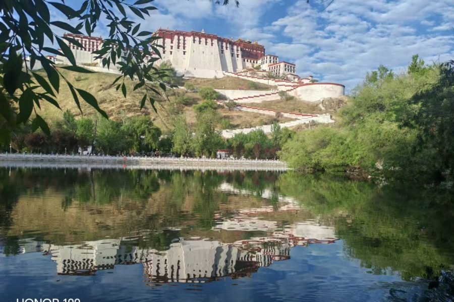 4-Day Tibet Gateway