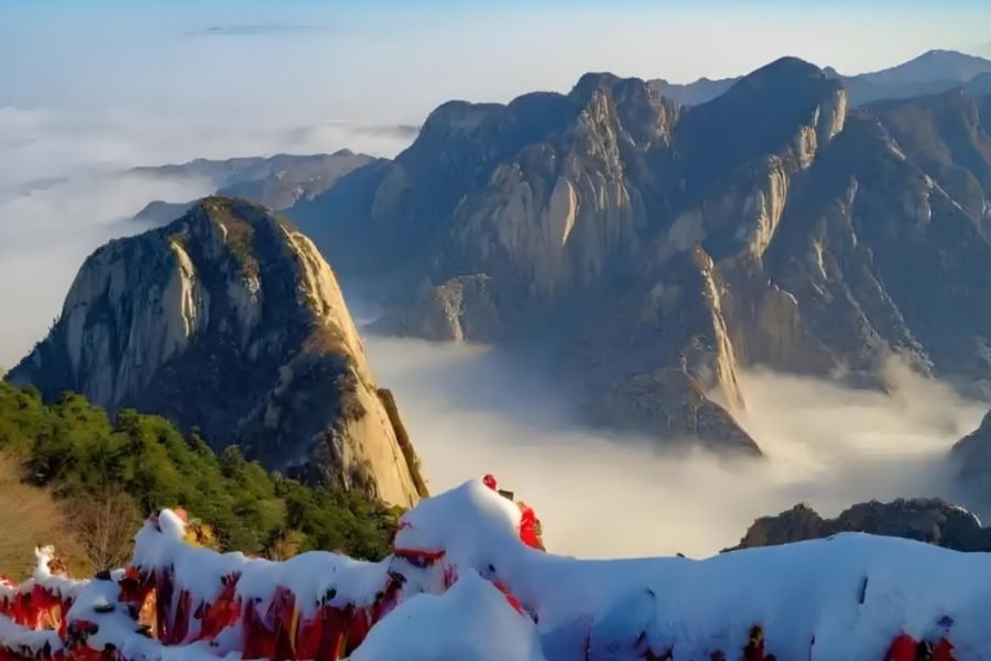 Terracotta Warriors & Huaqing Palace 1-Day Tour