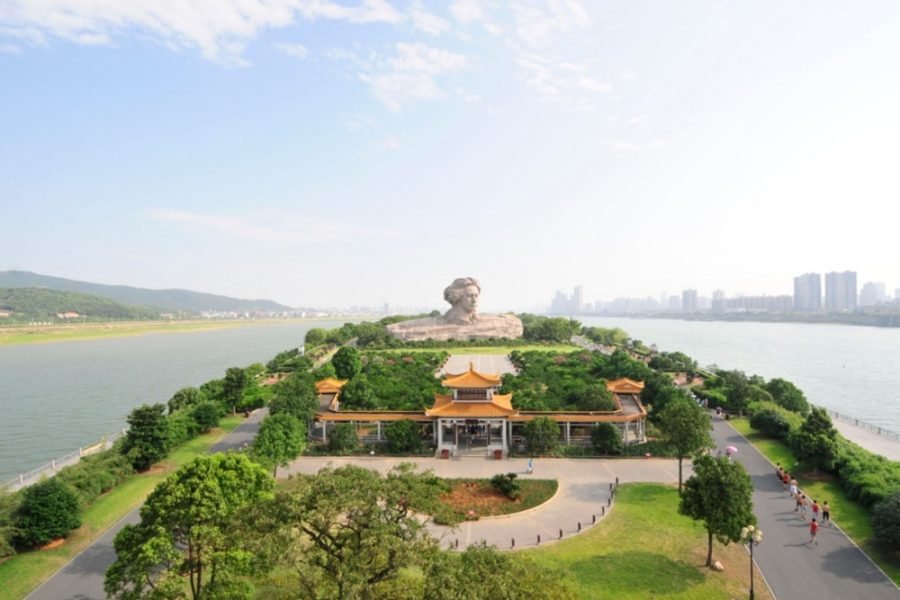 Hunan Provincial Museum & Orange Isle Day Tour
